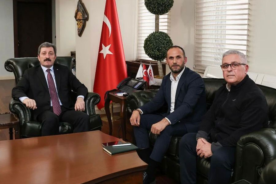 Çamoğlu Medya Grup'tan Samsun Valisi Orhan Tavlı'ya Ziyaret